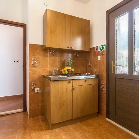 Bezma - Sea View Apartman Bol