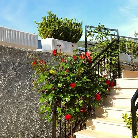 Bezma - Sea View Apartman *