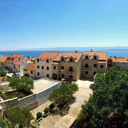 Bezma - Sea View Apartman *